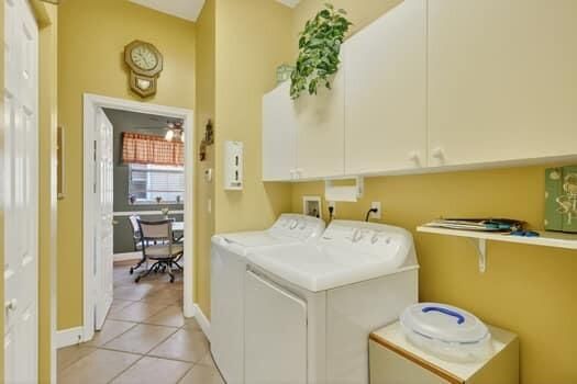 Active With Contract: $429,000 (3 beds, 2 baths, 2062 Square Feet)
