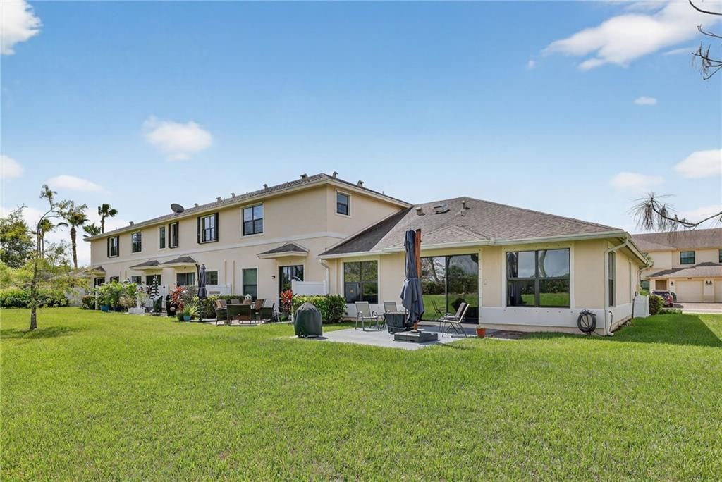 For Sale: $285,000 (3 beds, 2 baths, 1417 Square Feet)