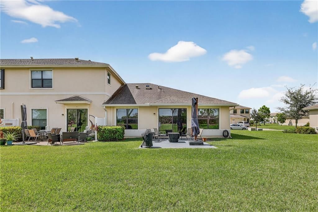 For Sale: $285,000 (3 beds, 2 baths, 1417 Square Feet)