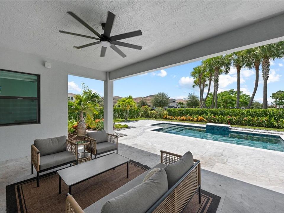 出租: $5,500 (3 贝兹, 3 浴室, 2543 平方英尺)