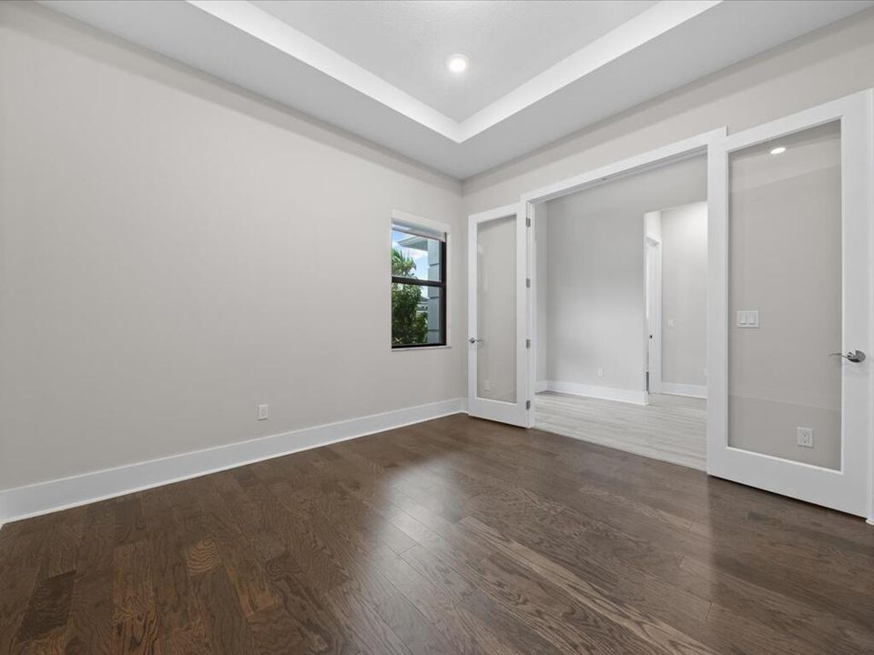 出租: $5,500 (3 贝兹, 3 浴室, 2543 平方英尺)