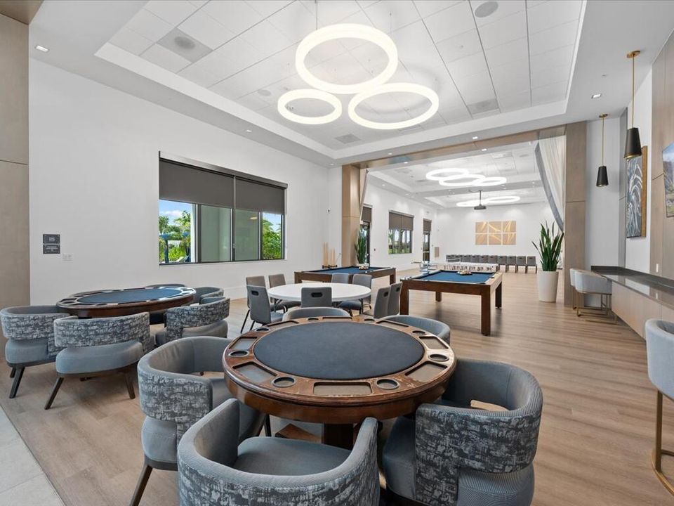 出租: $5,500 (3 贝兹, 3 浴室, 2543 平方英尺)