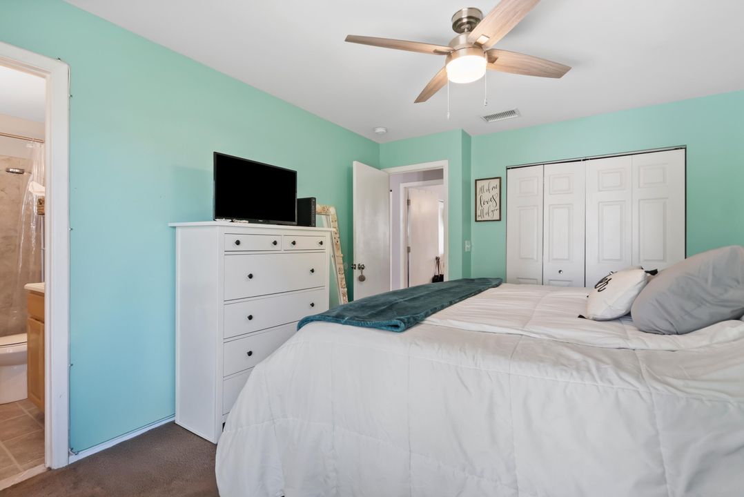 Activo con contrato: $324,500 (3 camas, 2 baños, 1176 Pies cuadrados)