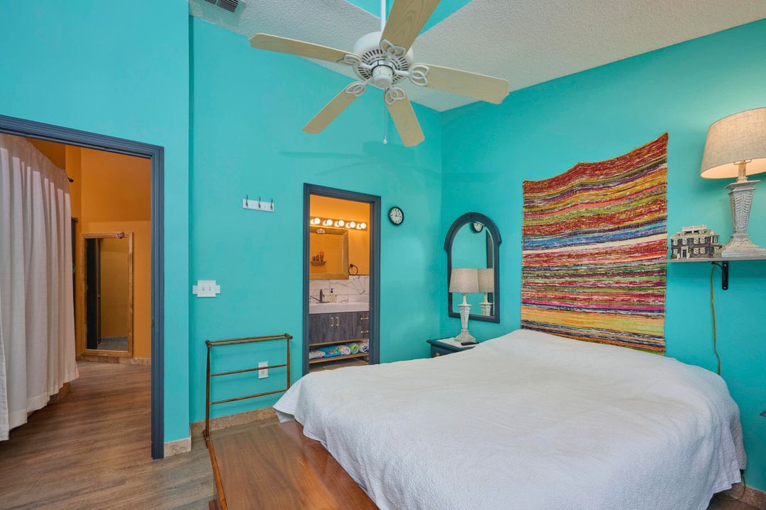 For Sale: $685,000 (2 beds, 2 baths, 2136 Square Feet)