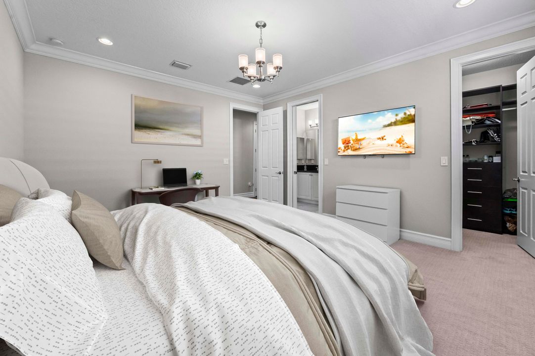 For Sale: $2,995,000 (5 beds, 8 baths, 5892 Square Feet)