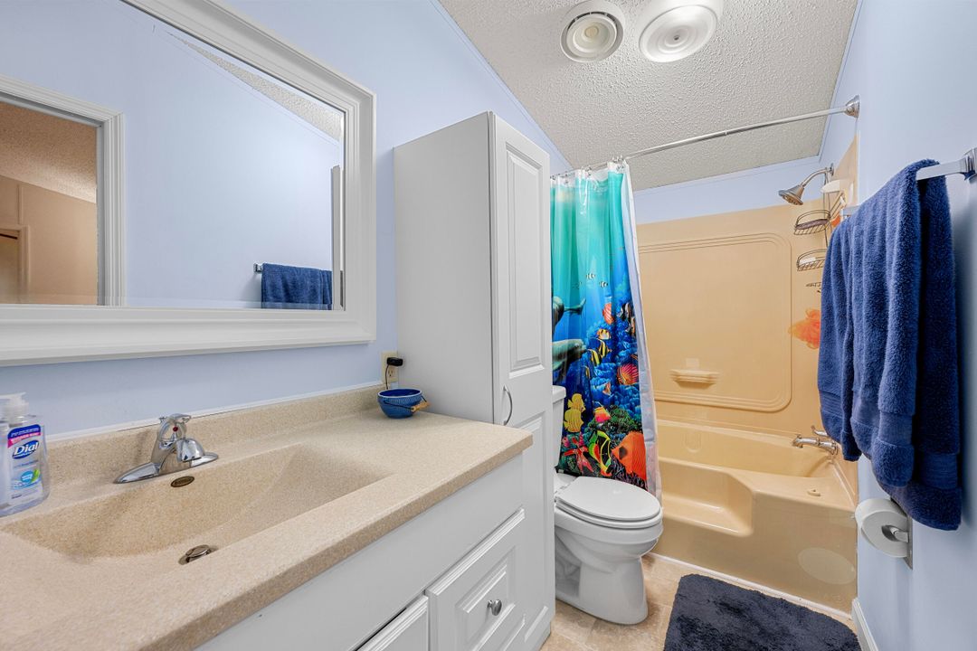 На продажу: $265,000 (3 спален, 2 ванн, 1358 Квадратных фут)