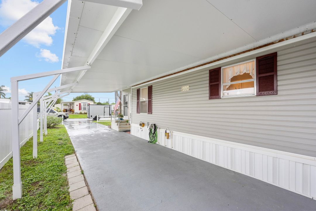 На продажу: $265,000 (3 спален, 2 ванн, 1358 Квадратных фут)