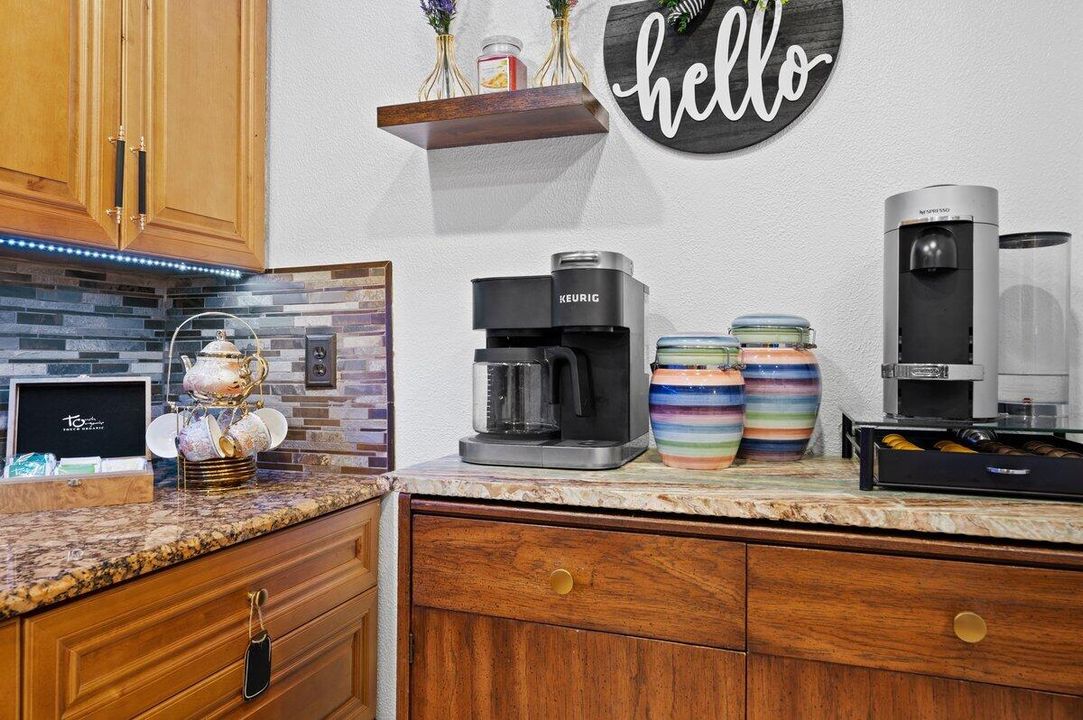 出租: $4,995 (4 贝兹, 3 浴室, 2478 平方英尺)