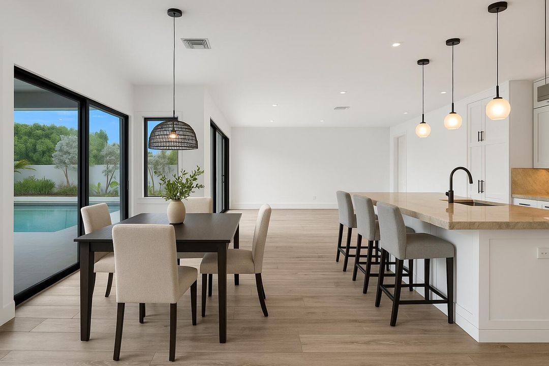 En Venta: $2,499,000 (4 camas, 3 baños, 3193 Pies cuadrados)