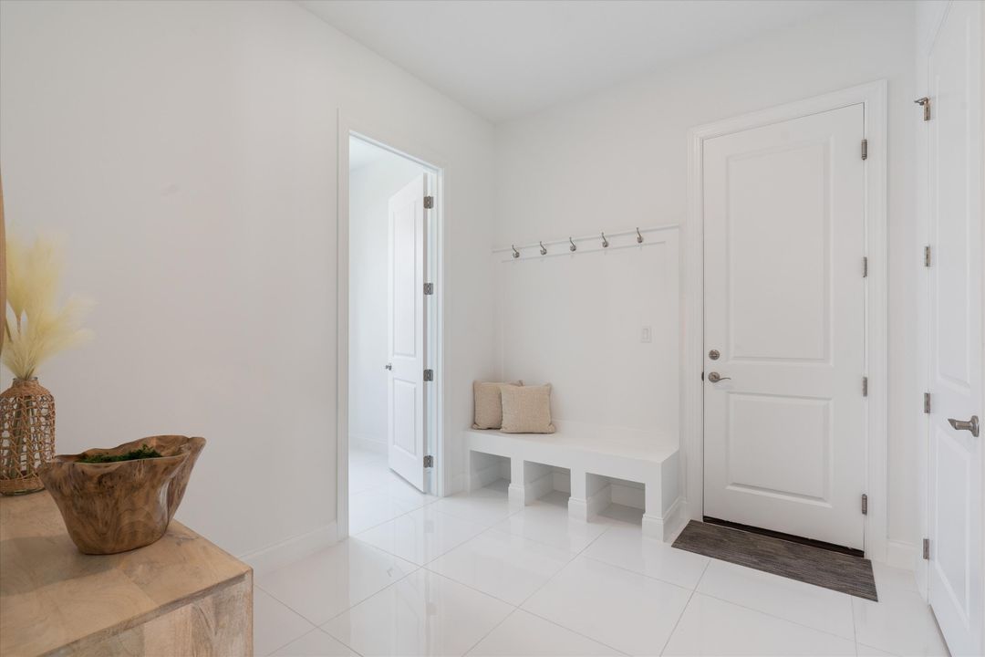 Active With Contract: $729,995 (3 beds, 2 baths, 2026 Square Feet)