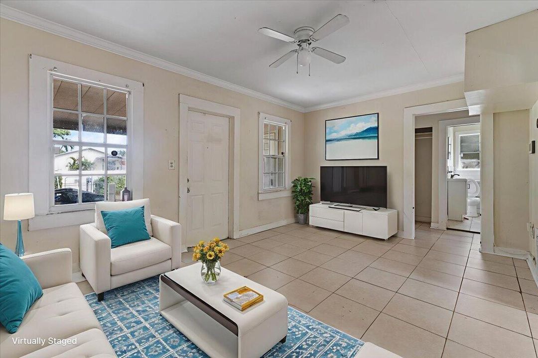 Active With Contract: $312,500 (3 beds, 2 baths, 1136 Square Feet)