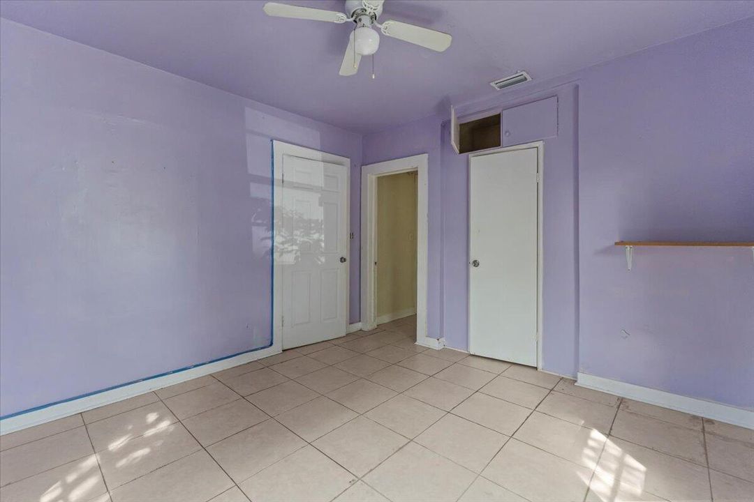 Active With Contract: $312,500 (3 beds, 2 baths, 1136 Square Feet)