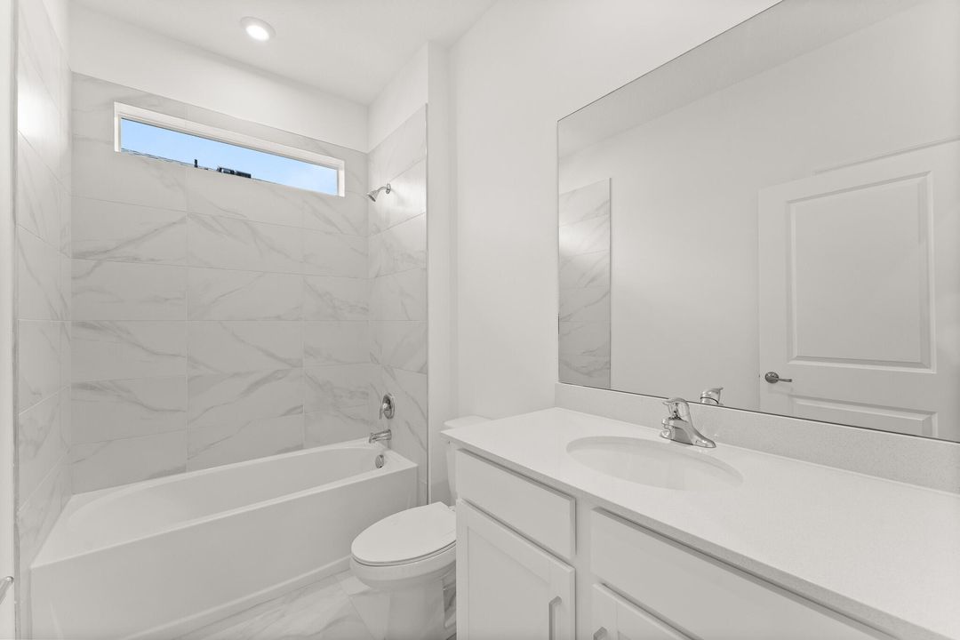 Active With Contract: $474,930 (3 beds, 2 baths, 2209 Square Feet)