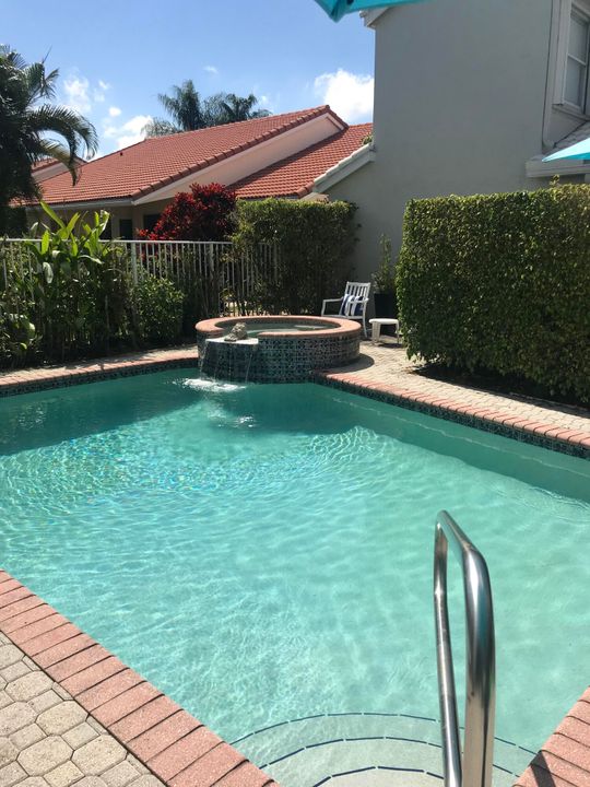 В аренду: $7,800 (4 спален, 2 ванн, 2457 Квадратных фут)