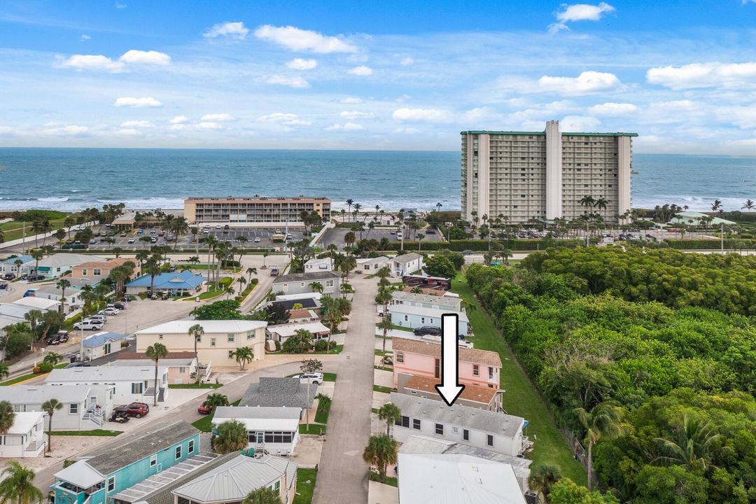 For Sale: $385,000 (2 beds, 1 baths, 1012 Square Feet)