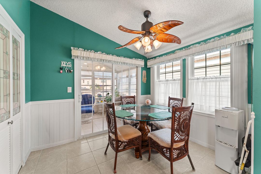 For Sale: $385,000 (2 beds, 1 baths, 1012 Square Feet)