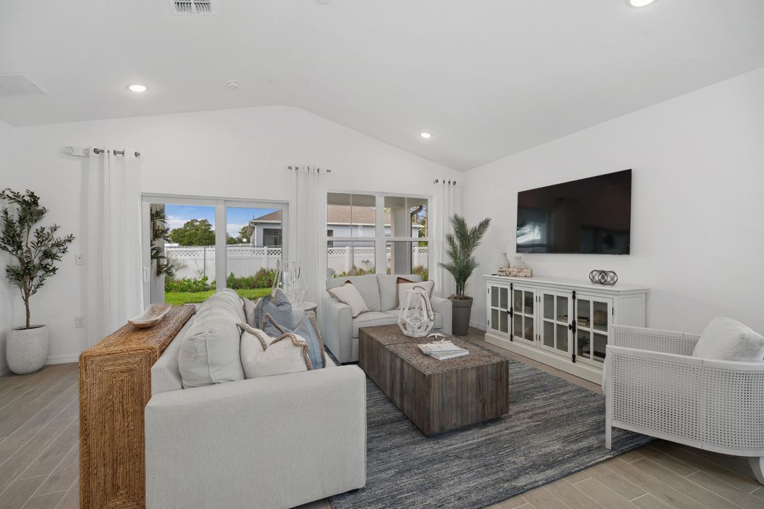 Active With Contract: $404,995 (4 beds, 3 baths, 2094 Square Feet)