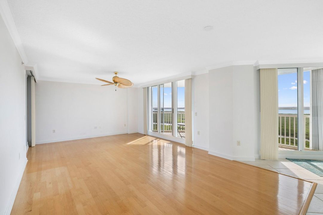 На продажу: $649,000 (3 спален, 2 ванн, 1606 Квадратных фут)