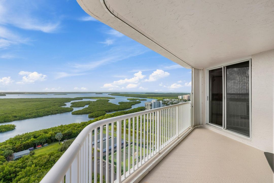 На продажу: $649,000 (3 спален, 2 ванн, 1606 Квадратных фут)