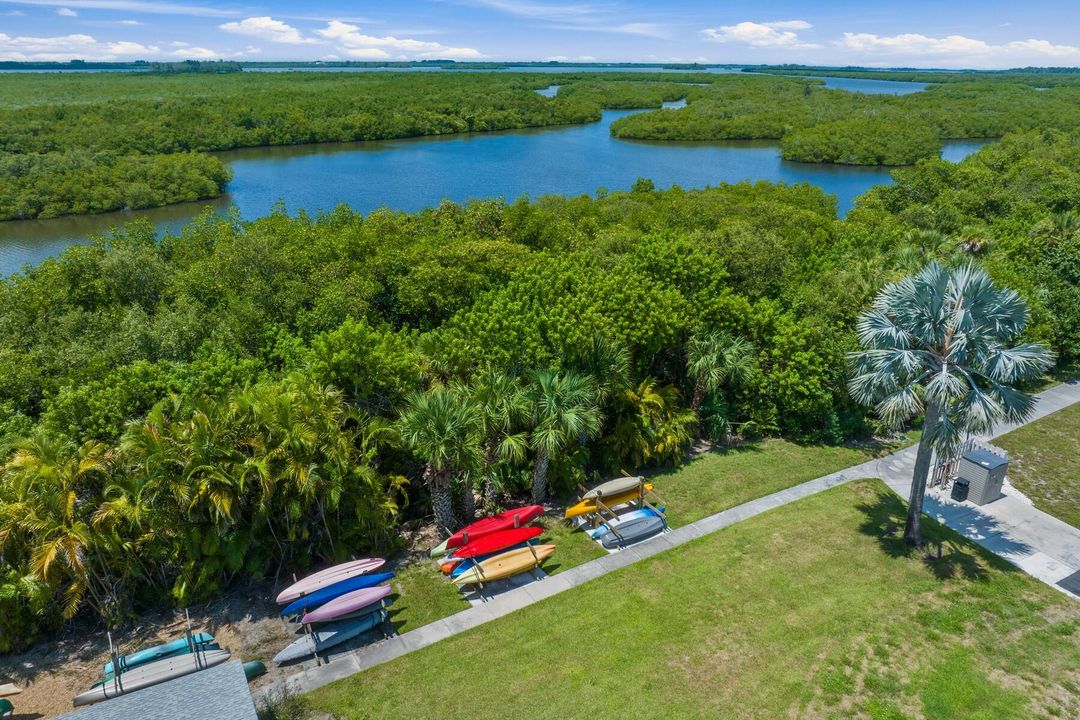 На продажу: $649,000 (3 спален, 2 ванн, 1606 Квадратных фут)