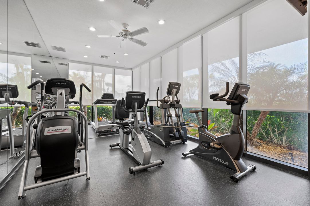 В аренду: $8,000 (2 спален, 2 ванн, 1435 Квадратных фут)