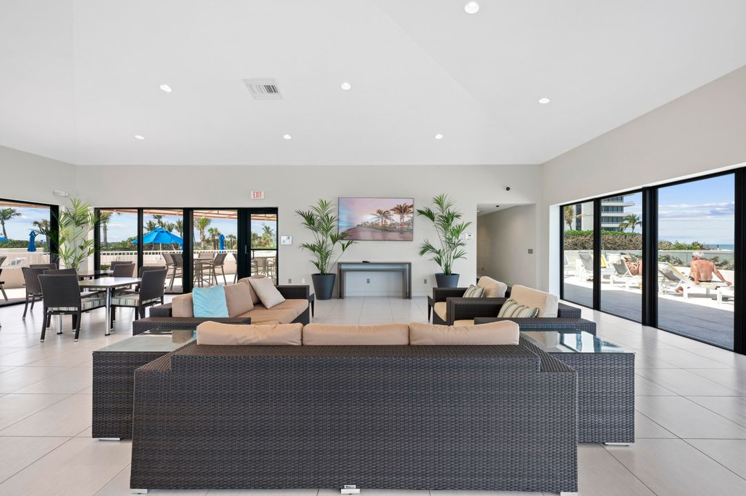 В аренду: $8,000 (2 спален, 2 ванн, 1435 Квадратных фут)