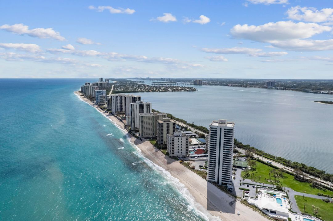 В аренду: $8,000 (2 спален, 2 ванн, 1435 Квадратных фут)