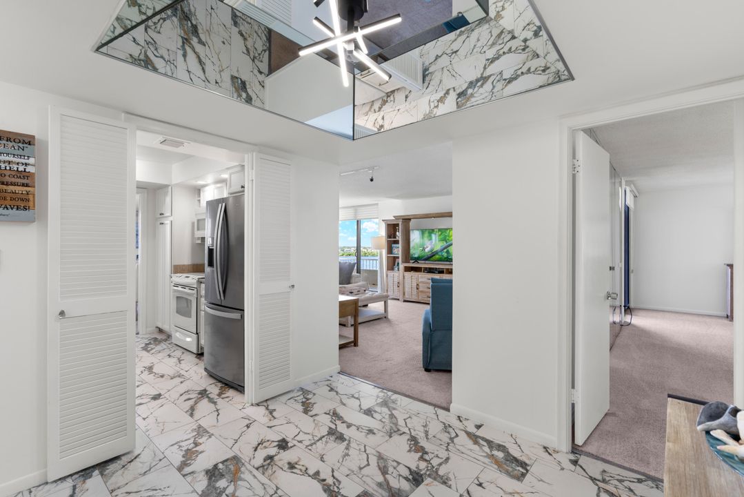 В аренду: $8,000 (2 спален, 2 ванн, 1435 Квадратных фут)