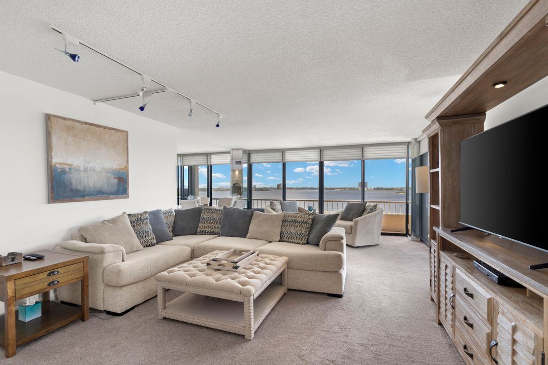 В аренду: $8,000 (2 спален, 2 ванн, 1435 Квадратных фут)