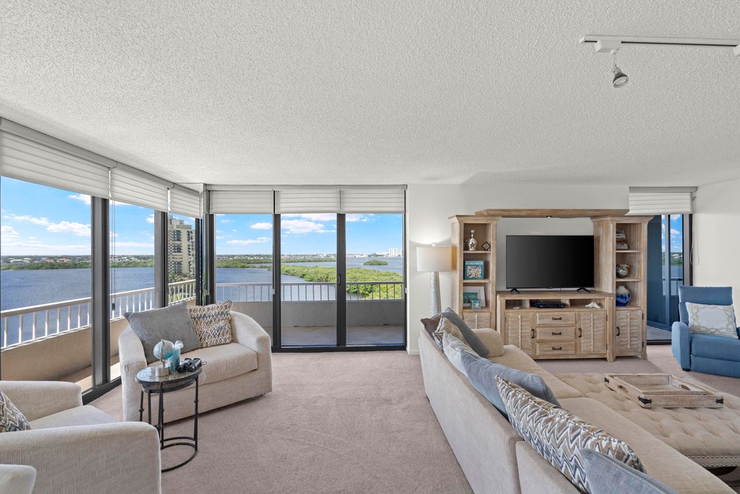 В аренду: $8,000 (2 спален, 2 ванн, 1435 Квадратных фут)