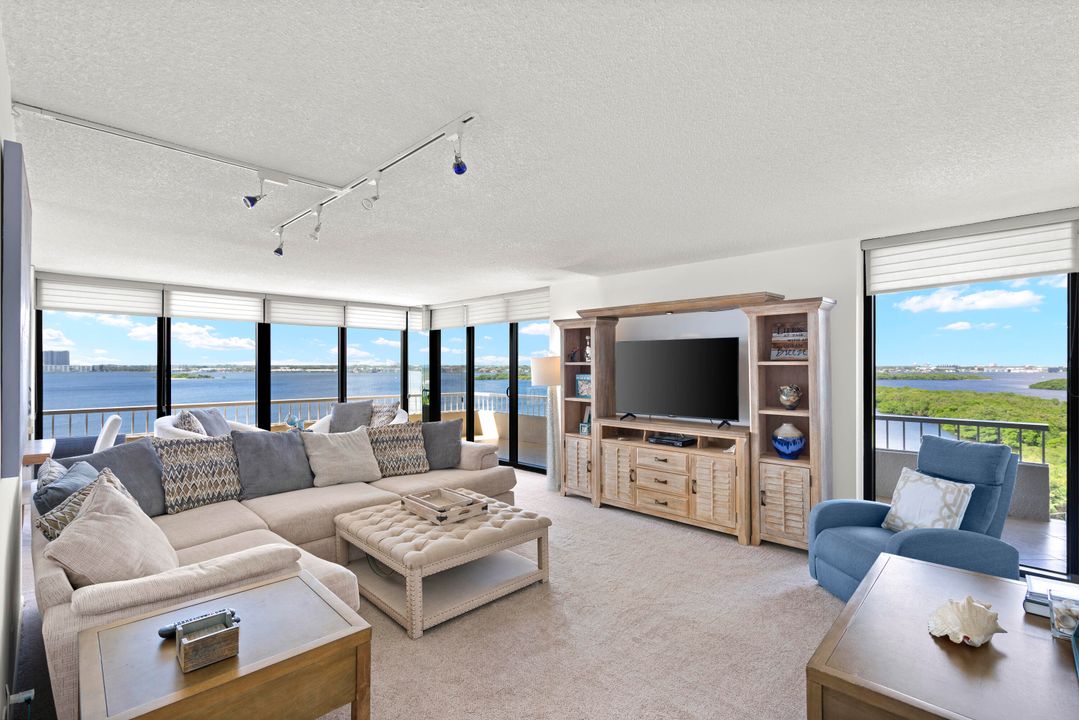 В аренду: $8,000 (2 спален, 2 ванн, 1435 Квадратных фут)