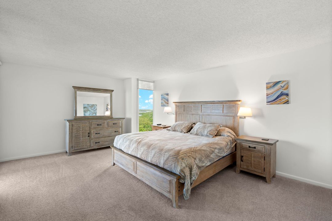 В аренду: $8,000 (2 спален, 2 ванн, 1435 Квадратных фут)