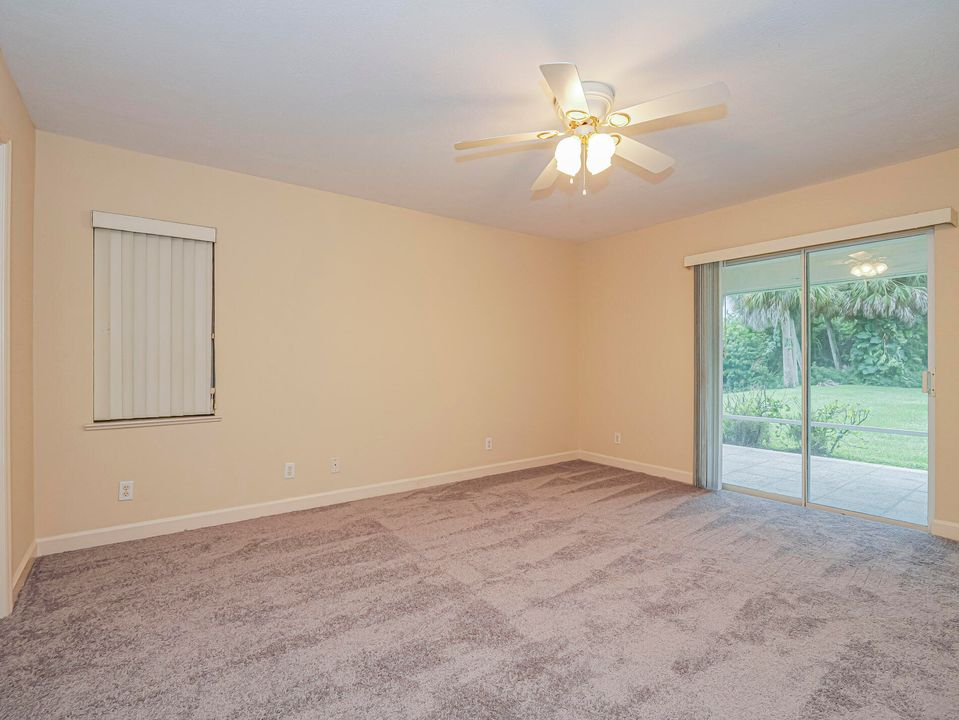 出租: $1,950 (2 贝兹, 2 浴室, 1100 平方英尺)