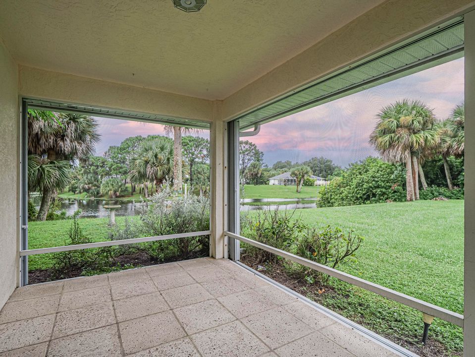 出租: $1,950 (2 贝兹, 2 浴室, 1100 平方英尺)