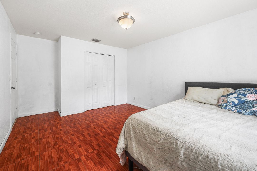 Active With Contract: $450,000 (3 beds, 2 baths, 1701 Square Feet)