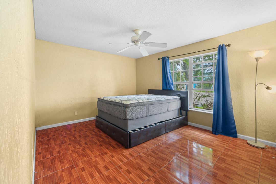 Active With Contract: $450,000 (3 beds, 2 baths, 1701 Square Feet)