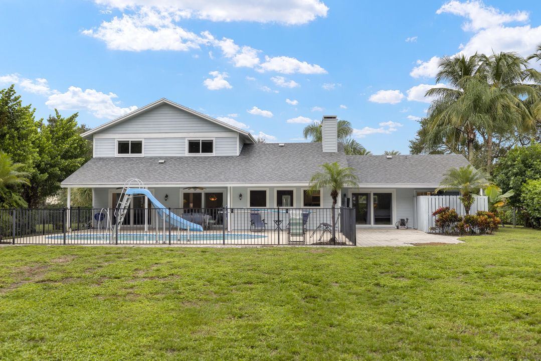 Activo con contrato: $1,050,000 (4 camas, 2 baños, 2892 Pies cuadrados)