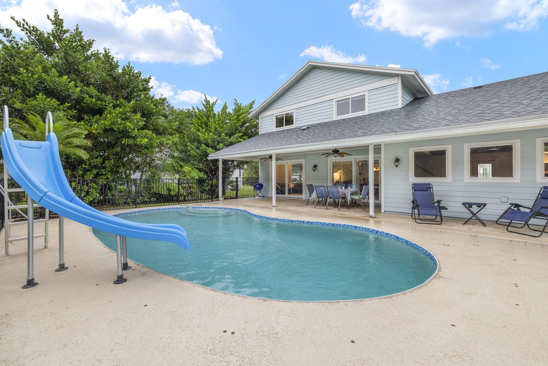 Activo con contrato: $1,050,000 (4 camas, 2 baños, 2892 Pies cuadrados)