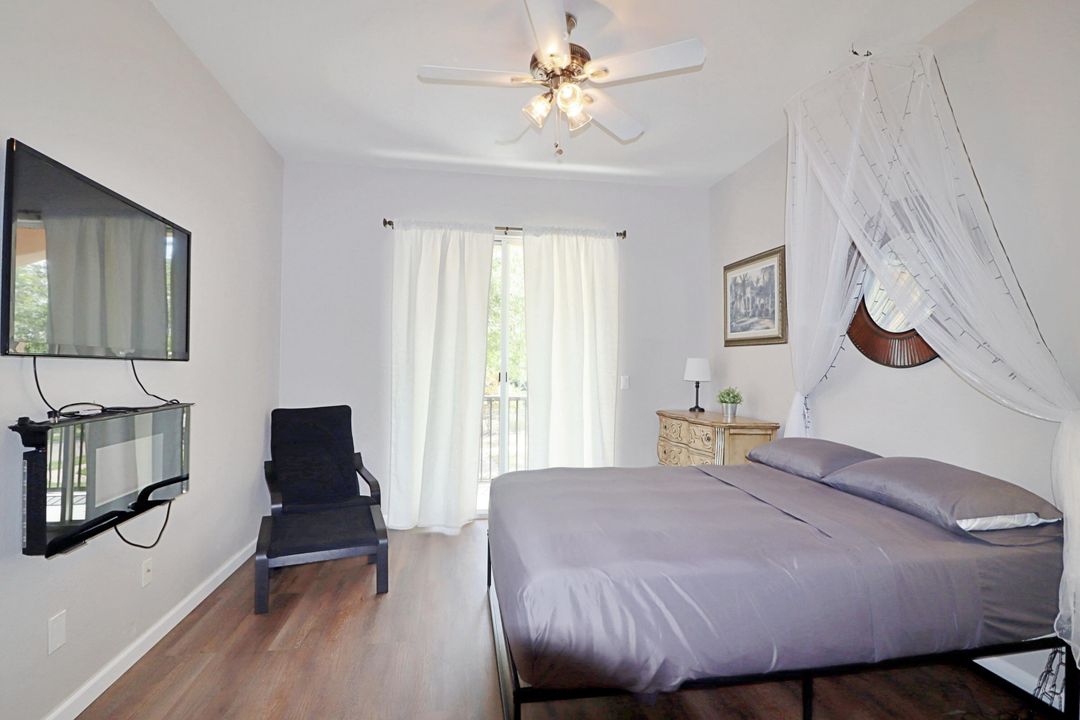 На продажу: $243,900 (2 спален, 2 ванн, 1231 Квадратных фут)