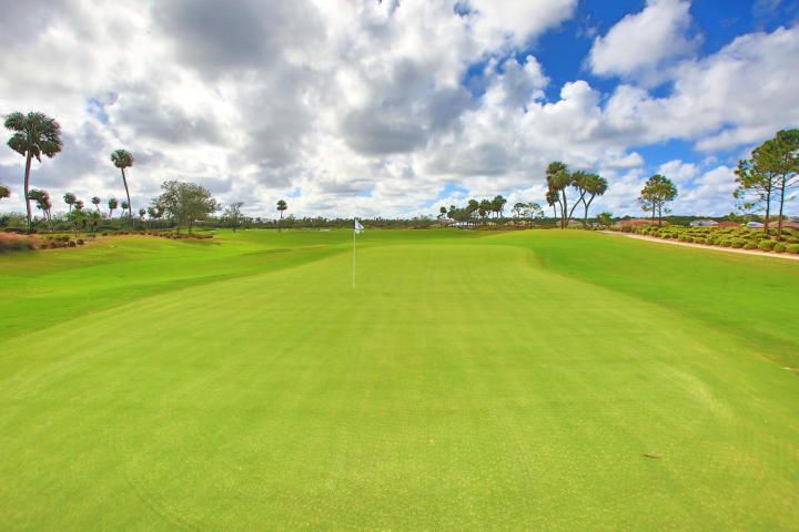 待售: $987,500 (2 贝兹, 2 浴室, 2124 平方英尺)