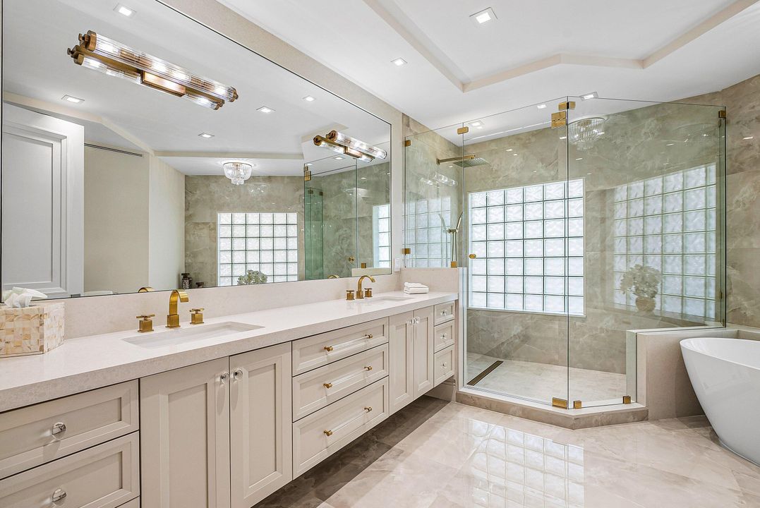 For Sale: $3,995,000 (2 beds, 2 baths, 2603 Square Feet)