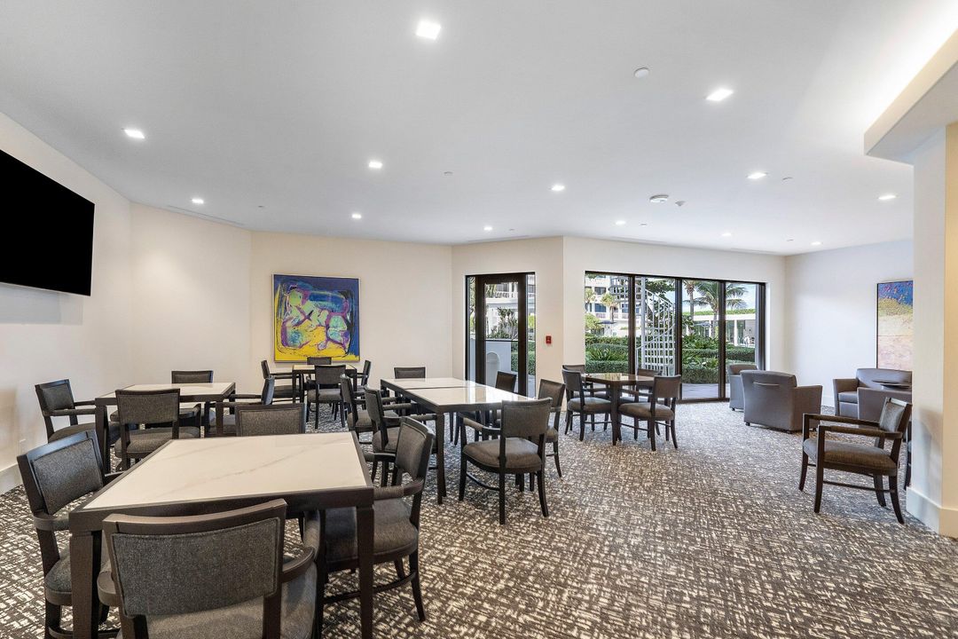 For Sale: $3,995,000 (2 beds, 2 baths, 2603 Square Feet)