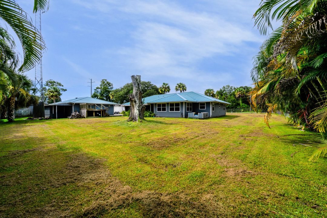 For Sale: $545,000 (3 beds, 2 baths, 1718 Square Feet)