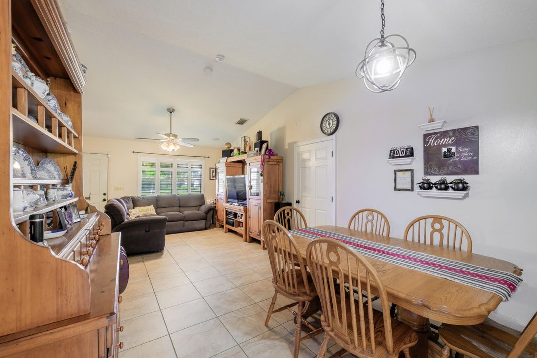 For Sale: $545,000 (3 beds, 2 baths, 1718 Square Feet)