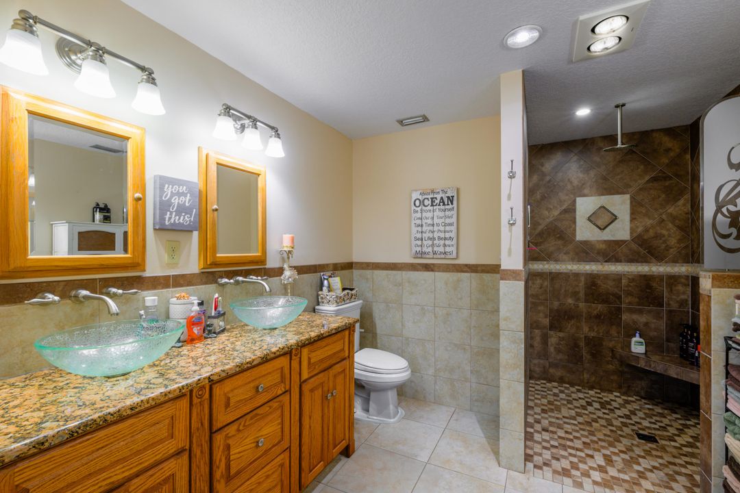 For Sale: $545,000 (3 beds, 2 baths, 1718 Square Feet)