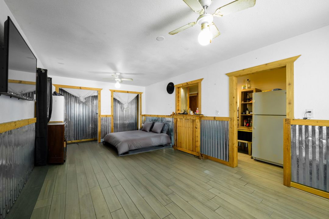 For Sale: $545,000 (3 beds, 2 baths, 1718 Square Feet)