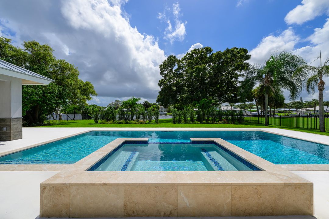 На продажу: $2,498,000 (4 спален, 4 ванн, 3096 Квадратных фут)