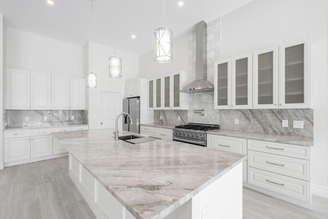 На продажу: $2,498,000 (4 спален, 4 ванн, 3096 Квадратных фут)