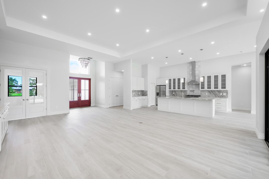 На продажу: $2,498,000 (4 спален, 4 ванн, 3096 Квадратных фут)