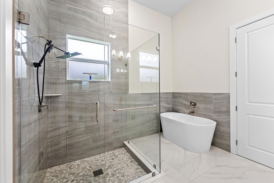 For Sale: $885,000 (4 beds, 3 baths, 2450 Square Feet)